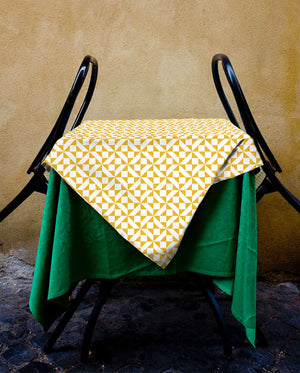 Geometric Retrochip Tablecloth