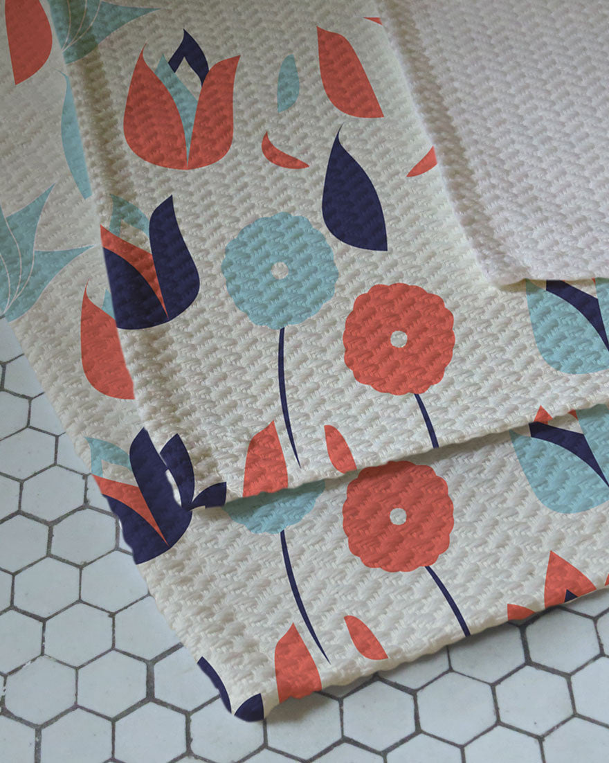 Vintage Cocktail Woven Bath Rug